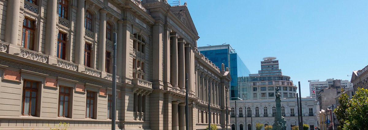 Funcionarios-publicos-estan-expuestos-a-ser-criticados-por-su-desempeno