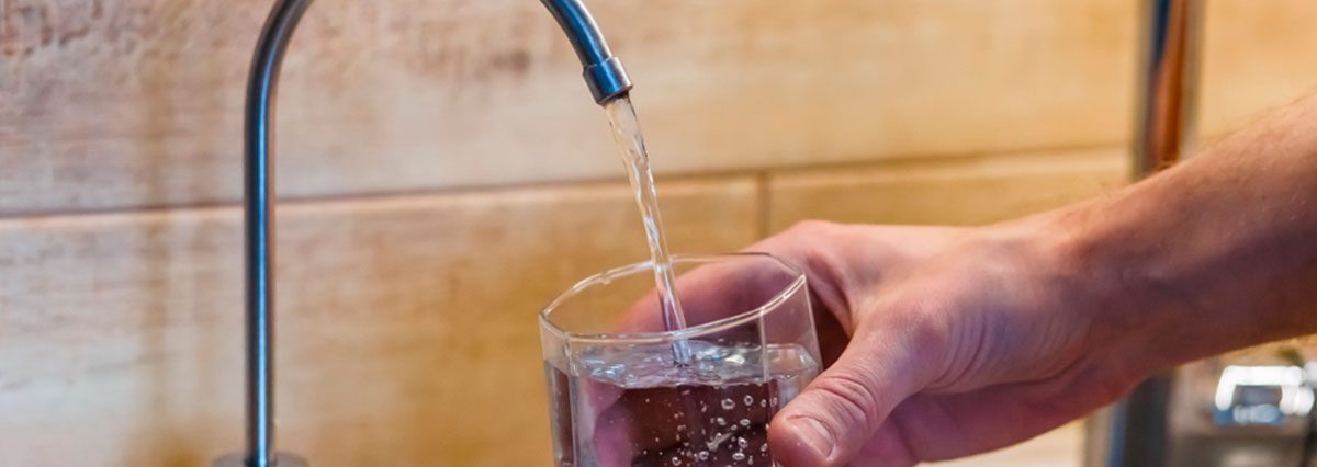 Prorroga-de-efectos-de-la-ley-N°21.249,-que-dispone-medidas-de-manera-excepcionales-en-favor-de-los-usuarios-finales-de-servicios-sanitarios,-electricidad-y-gas-de-red.