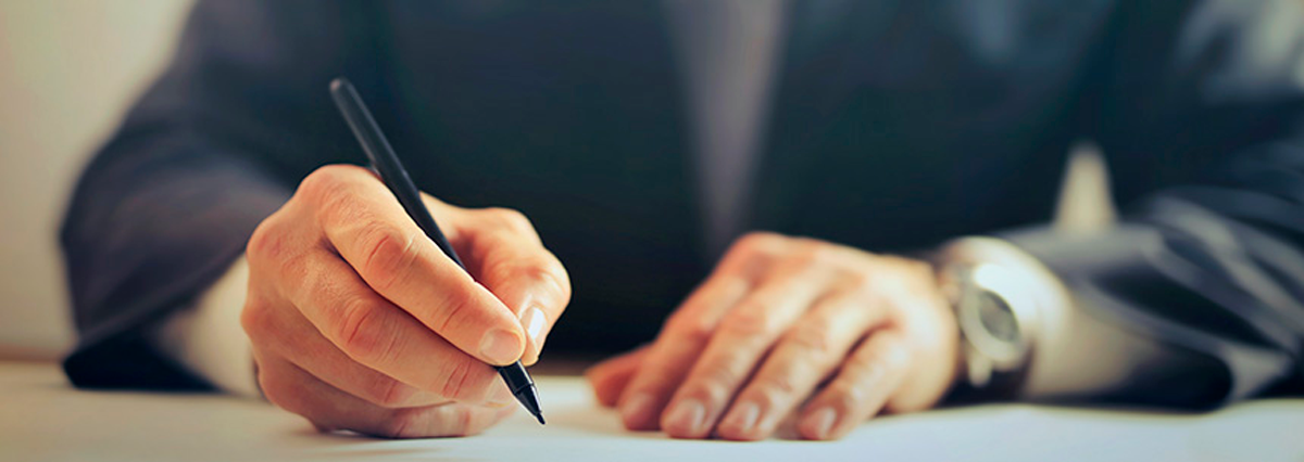 Proyecto-de-ley-busca-suprimir-o-modificar-la-intervencion-de-notarios-en-determinados-tramites